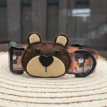 Macis nyakörvdísz